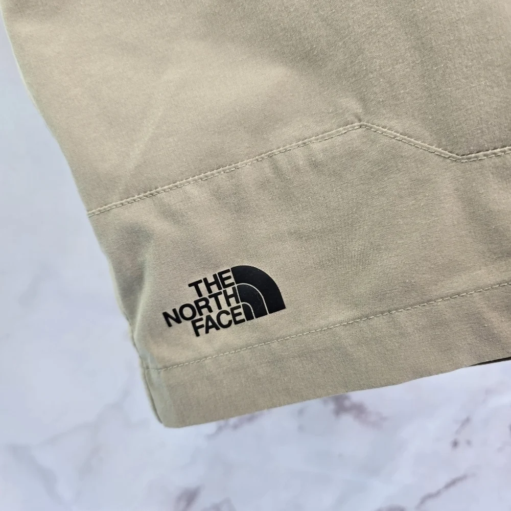 The North Face Shorts Men 30 Tan Khaki  Stretch Bermuda Elastic Climbing 8 Inch